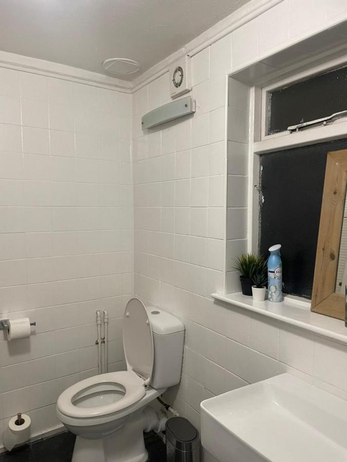 Balham, South London Spacious Guest House 5, 6 Rooms Available Экстерьер фото